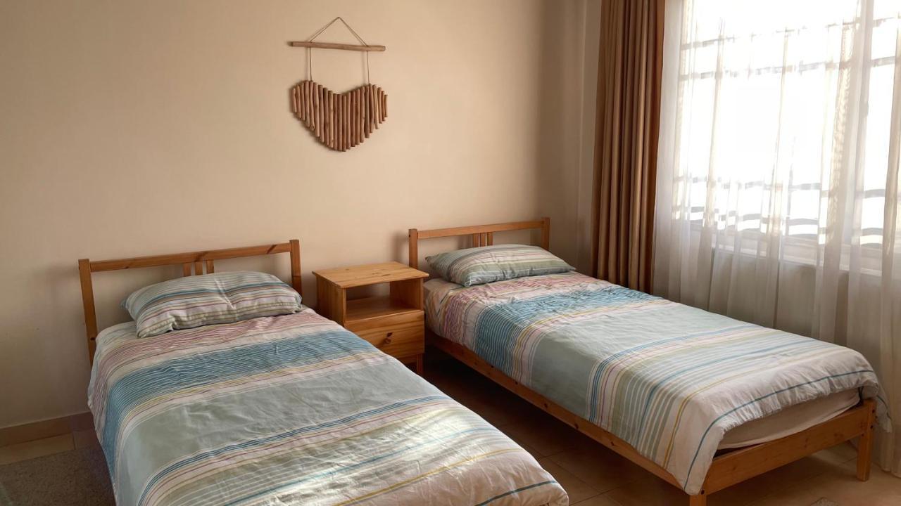 Abdoun Apartment Амман Экстерьер фото