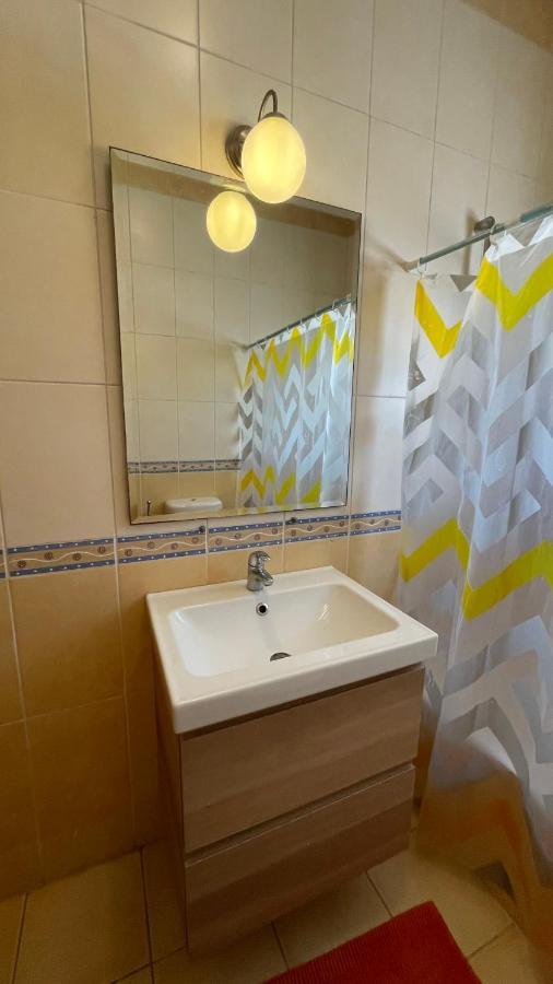 Abdoun Apartment Амман Экстерьер фото
