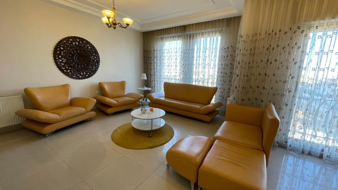 Abdoun Apartment Амман Экстерьер фото
